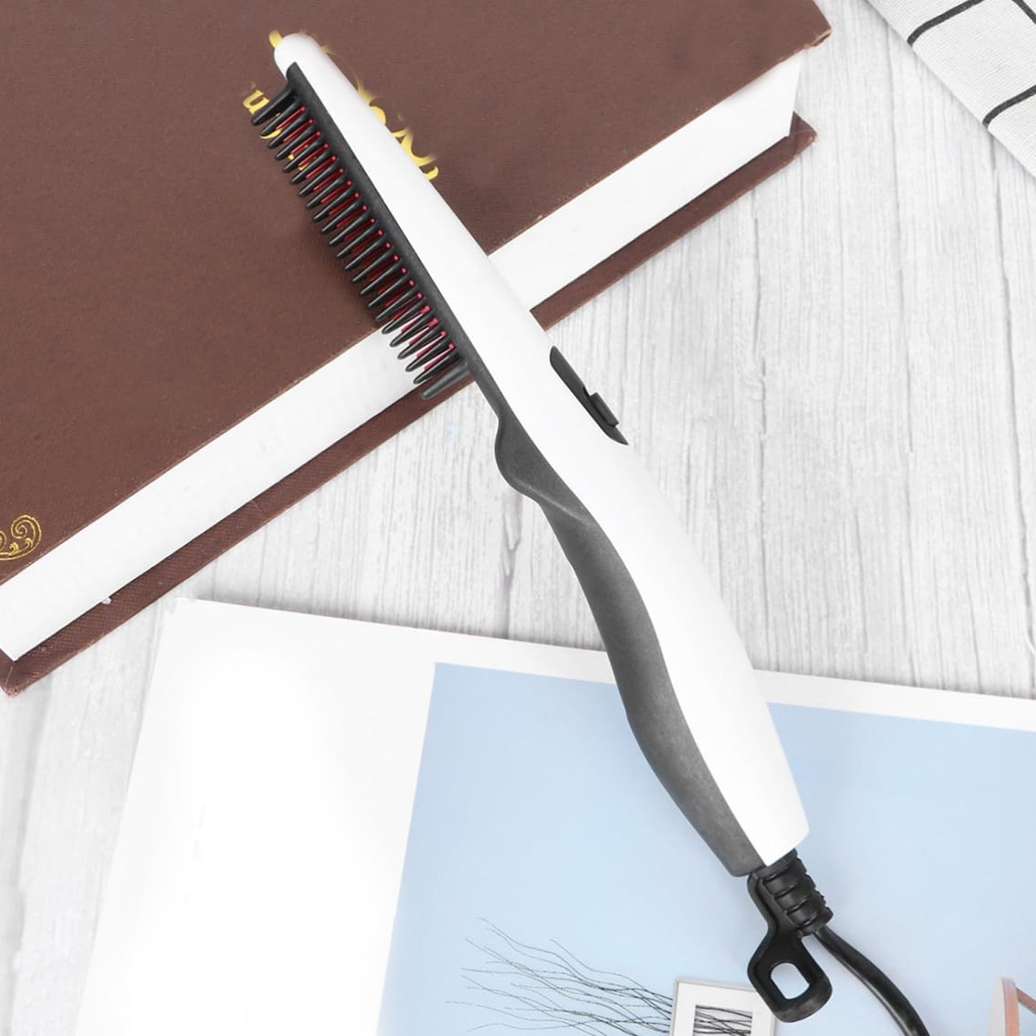 Electric Hair Straightening Comb Portable Straight Beard Comb (1 Pc) Electric Hair Straightening Comb Portable Straight Beard Comb (1 Pc)